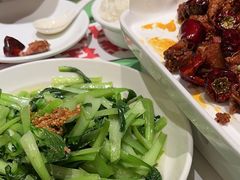 -鑫小城故事·藕汤·家常菜(台北一路总店)