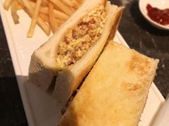 -港丽餐厅(高德置地店)