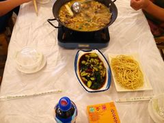 -霄汉牛三鲜湖北砂锅菜(万松园2店)
