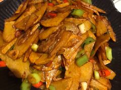 -湘渝人家·川湘菜(十里河店)