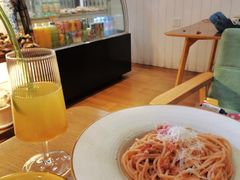 -Rabbit Cafe私房西餐甜点咖啡(栖霞路店)