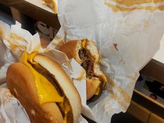双层吉士汉堡-麦当劳(卫星广场店)