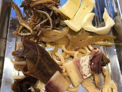 -金鼎雪山牦牛杂火锅(理县总店)