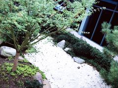 -上海怡沁园度假酒店