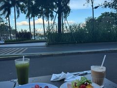 -ommo cafe(半岛城邦店)