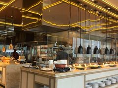 -大中华希尔顿酒店-念自助餐·海南美食·三文鱼