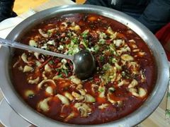 财鱼火锅-华军正宗郭场鸡(石首店)