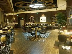 大堂-钱小奴海鲜自助黑金店(杭州滨江龙湖店)