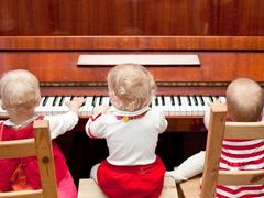 -朗韵钢琴学校(中环金界店)