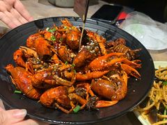 -巴厘龙虾·榜首油焖大虾(音乐学院·沿江酒馆店)