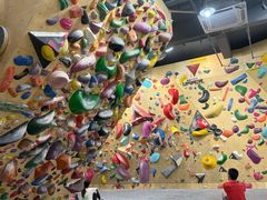 -Upper Climbing Gym 攀岩(华侨城店)