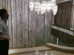 -麦度量贩式KTV(中联广场店)