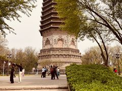 -玲珑塔公园
