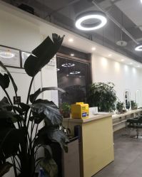 -悦·臻时美发沙龙