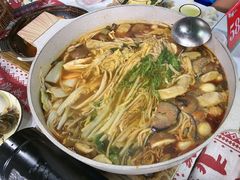 -刘姐啤酒鱼民族演艺餐厅(西街总店)