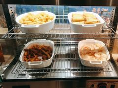 -宝利来国际大酒店-凤凰阁旋转餐厅