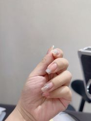 -进巍美甲美睫