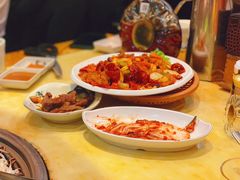 -牛信亭韩国料理·炭火烤肉(紫藤路店)