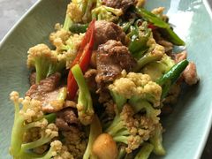 野猪肉炒菜花-西安凯悦酒店·湖畔中餐厅