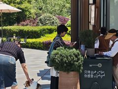-比斯特上海购物村精品奥特莱斯