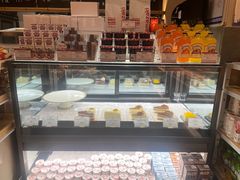 面包甜点陈列柜-山崎面包(苏州中心店)