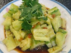 凉拌黄瓜-三妹小龙虾·黄油蟹(华侨城总店)
