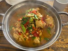 -胡桃里音乐餐厅(陶溪川店)(川湘赣菜·世界百大酒庄直供红酒·音乐表演)