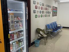 -全民健身中心壁球馆