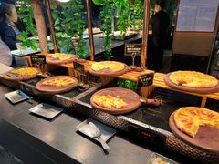 -朗丽兹自助餐厅