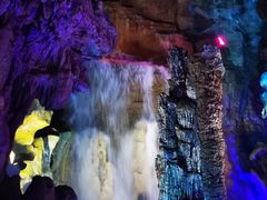 -泰安地下龙宫景区