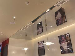 大堂-青年公社烤鸭(宝杨宝龙广场店)