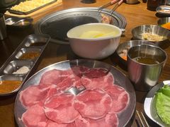 辣五花肉-·缸桶屋·韩式牛肋条自助烤肉(西湖D11店)