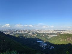 -红旗山庄(圭峰山店)