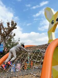 -季高兔窝窝亲子园(上海薰衣草公园店)