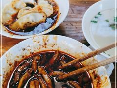 -中和裴氏蹄花(府河路店)