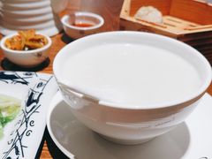 -彩蝶谷美食廊·粤式经典南番顺·铁板烧烤泰风味(广州长隆酒店)