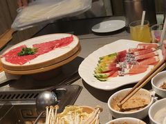 -海底捞火锅(中州万达店)