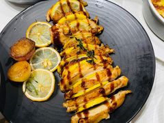 -娜娜家•Nana’s restaurant (爱琴海店)