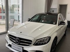-奔驰上海利星(七宝店)