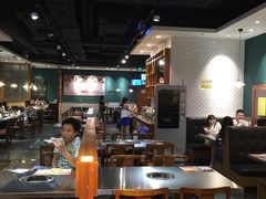 大堂-胡须佬鸡煲四季火锅店(石厦西村直营店)