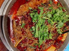 -重庆鸡公煲·青锅花椒鱼(牡丹江路店)