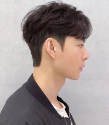 -川和潮人