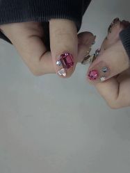 -VIVI BEAUTY  美甲美睫皮肤管理中心