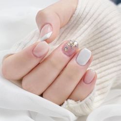 -悦指间美甲美睫