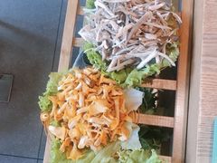 -菌海森林·非遗野生菌火锅(西山区滇池路摩根道店)