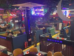 -路边边.炒菜烧烤.音乐餐厅(良乡长虹店)