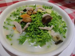 -龙桥私厨·姜花菊花过桥鱼·顺德菜(容桂店)