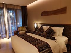 -西双版纳融创皇冠假日度假酒店