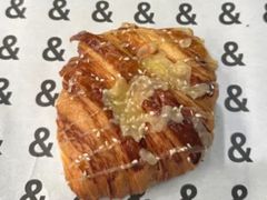 -BUTTERFUL&CREAMOROUS 黄油与面包(三里屯太古里店)