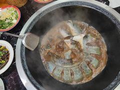 -边江铁锅炖鱼(振八街店)